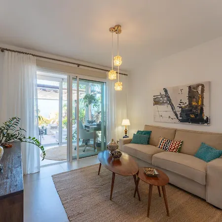 Golfside With Private Pool And Ocean Views * 아데제